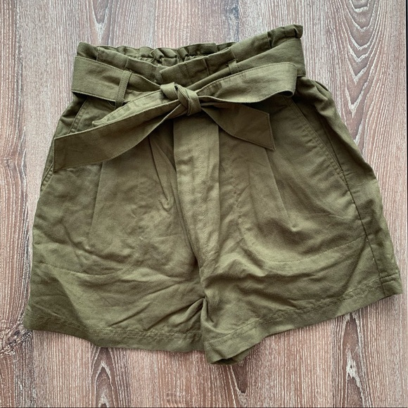 Urban Outfitters Pants - Urban Outfitters Green Tie Shorts